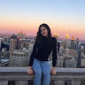 Meet your Posher, Caitlin